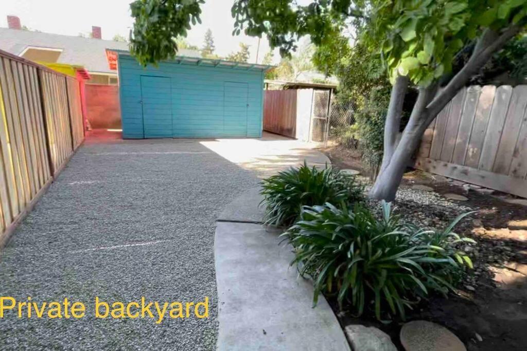 Brand New 2Br Cute Blue Led In North Fresno Apartment Luaran gambar